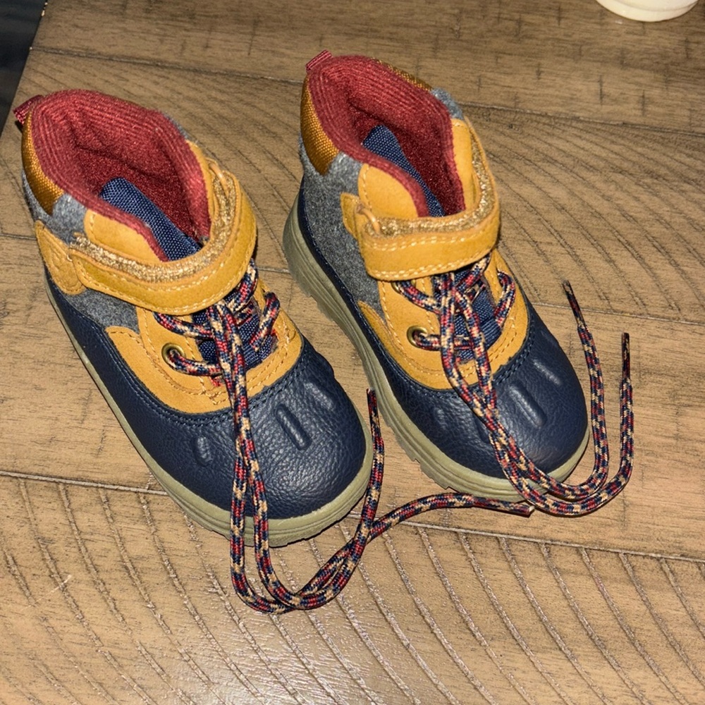 Toddler boy boots